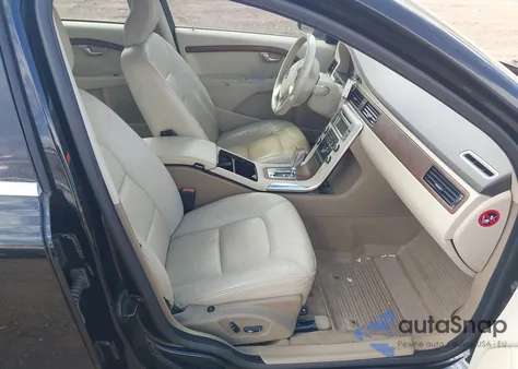 2010 Volvo S80 3.2 z USA, uszkodzony, nr VIN YV1982AS8A1130108